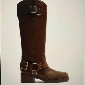 Arrezo Brazilian Brown Caramel Block Boot
Size 7.5